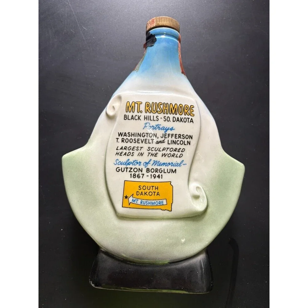 1969 Mt Rushmore Black Hills Jim Beam Whiskey Decanter Liquor Empty Bottle